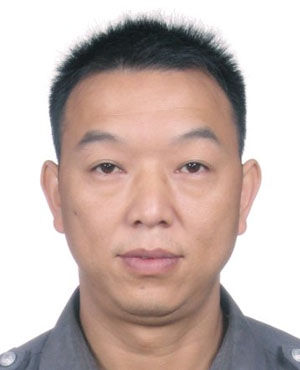 重庆悬赏通缉25名在逃涉黑嫌犯(组图)