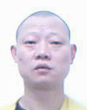 重庆悬赏通缉25名在逃涉黑嫌犯(组图)