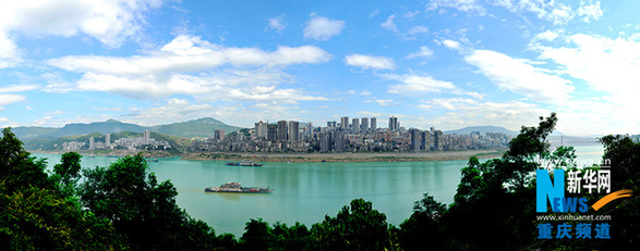 20世纪90年代忠县县城全景（忠县地方志编撰工作室供图）