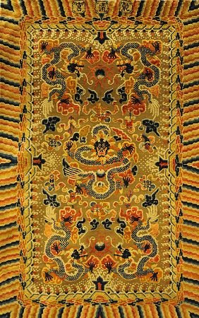 宫毯百年前连获世博大奖 展示北京传统工艺