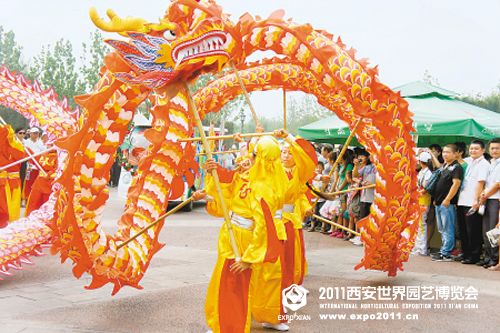 千人欢乐盛装大巡游 周末来世园狂欢吧