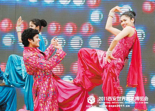 印度文化周宝莱坞舞蹈让游客目不暇接