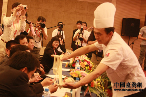 2011海峡职工论坛厨艺交流精彩 互动热烈