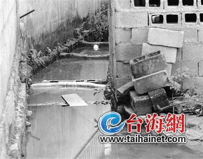 厦门一地下储油罐老化泄漏 地下水暂未受污染(组图)