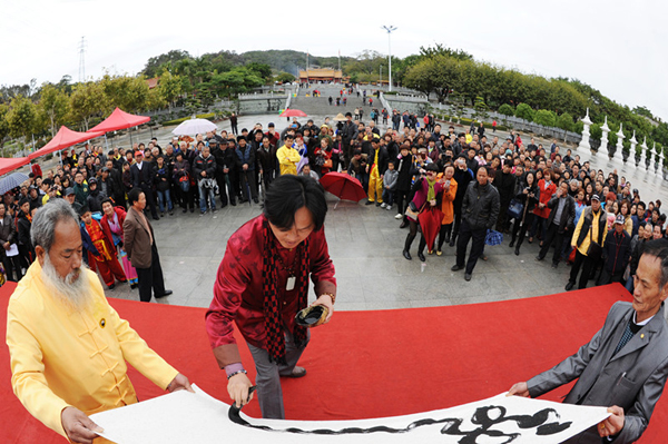 同安:千年古刹迎来最热闹的庙会