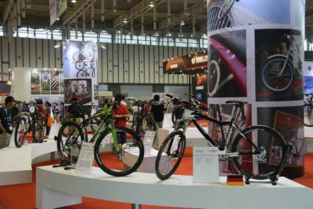 2011亚洲户外用品展暨首届亚洲自行车展开幕