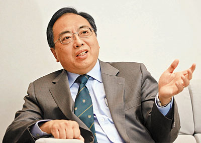 徐立之:港大的未来要跟国家发展相结合