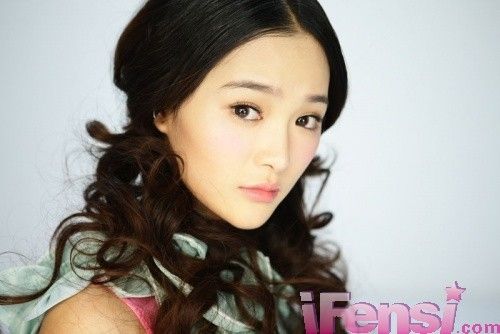 杨幂刘亦菲刘诗诗唐嫣新代女星身价排名（图）
