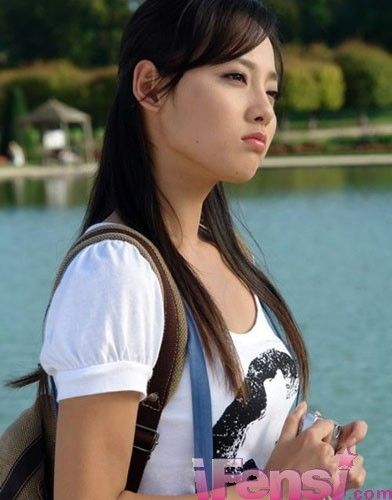 杨幂刘亦菲刘诗诗唐嫣新代女星身价排名（图）