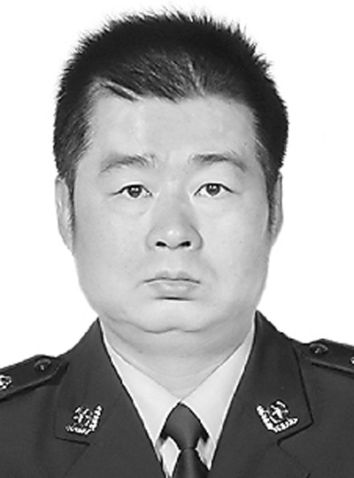 全国优秀共产党员简介