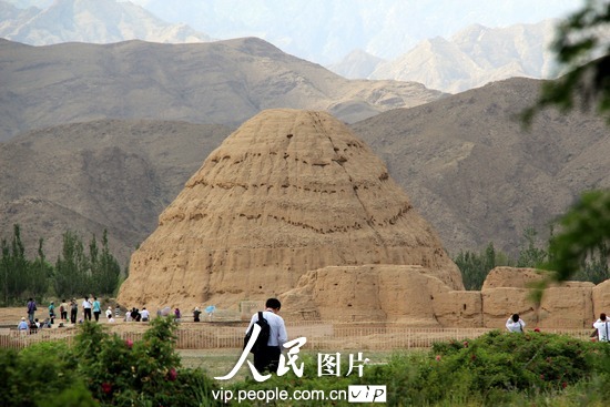 探访神秘的东方金字塔——西夏王陵（高清组图）