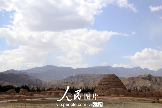 探访神秘的东方金字塔——西夏王陵（高清组图）