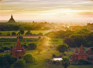 佛塔之国的靓丽风景
