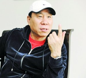 张艺谋首谈与张伟平闹掰：想拍自己喜欢的电影