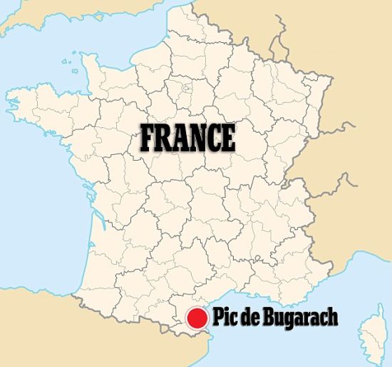 法国担心游人涌入封锁圣山：据称可躲避世界末日