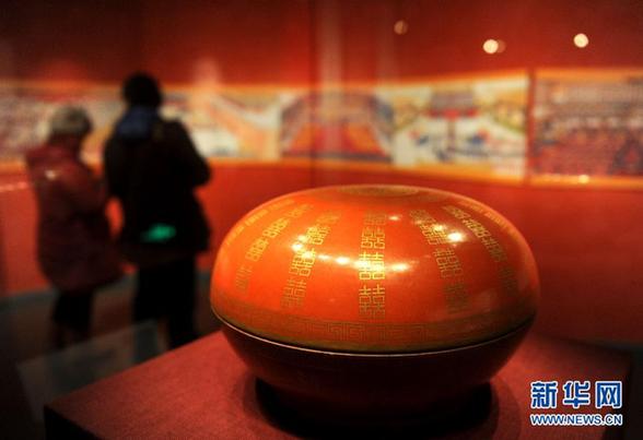 慈禧个人御用瓷器曝光 豪华生日瓷值40万两白银