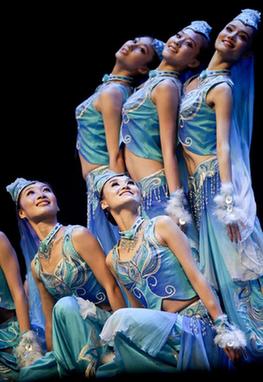 “文化中国·辛亥百年”赴北美艺术团在温哥华首演