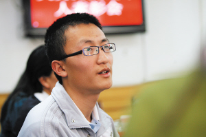 见义勇为抓劫匪 昆明两大学生分获3000元奖励