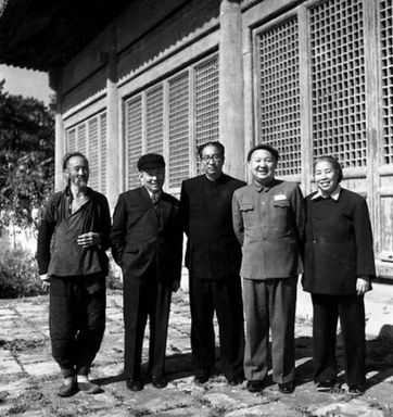 鲁迅之子周海婴的别样人生:我与摄影七十年