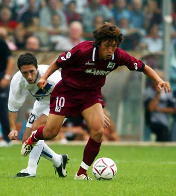 A interminável carreira de Shunsuke Nakamura