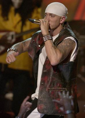 Eminem exposing rear to be edited
