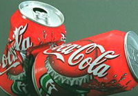 Coca-Cola, the world's leading beverage supplier, formed a manufacturing network in Northeast China, with a bottling plant that started operation yesterday in Jilin Province. 