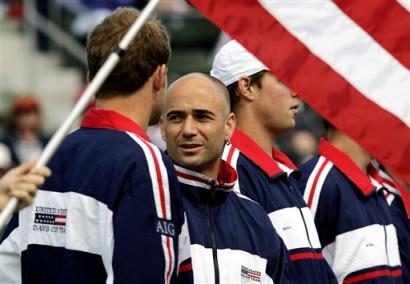 The United States' Andre Agassi makes his return to the Davis Cup at the Home Depot Center in Carson, Calif., Friday, Mach 4, 2005. Agassi lost to Croatia's Ivan Ljubicic during the frist round match of Davis Cup, 6-3, 7-6 (70), 6-3. [AP]