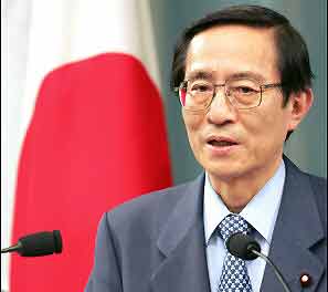 Japan's chief cabinet secretary, Hiroyuki Hosoda called for dialogue to ease mounting tension with South Korea (news - web sites) whose President Roh Moo-Hyun told the country to prepare for a 'diplomatic war' with its neighbour(AFP/File/Kazuhiro Nogi)