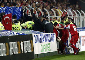 Swiss players run into the dressing room after their World Cup 2006 European zone, second leg play-off qualifying soccer match against Turkey at the Sukru Saracoglu stadium in Istanbul, November 16, 2005.