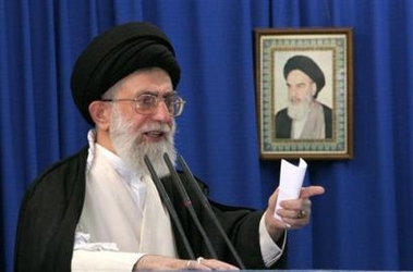 Khamenei: Iran won't stop nuke enrichment