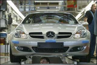 DaimlerChrysler to invest 1b euros in China