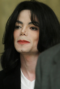 Grand jury indicts Michael Jackson
