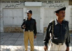 Leaders call for safety of Chinese in Pakistan