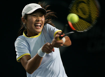 Sun Tiantian beat Serena Williams at China Open