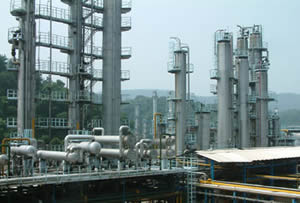 China to curb investment in smaller refining units