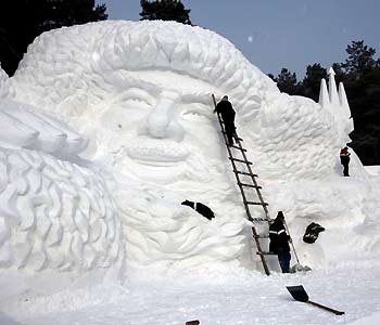 Giant sculpture made with 7000 cubic metres of snow opens Saturday