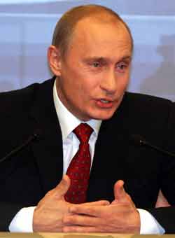 Putin hails Russia-China partnership