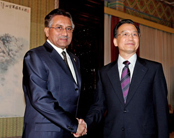 Pakistan mulls energy corridor for China