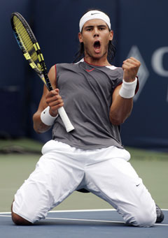 Nadal Beats Agassi in the Rogers Cup Final