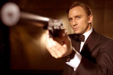 Daniel Craig's naked Bond