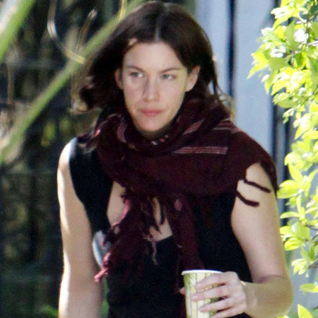 Liv Tyler doesn't date