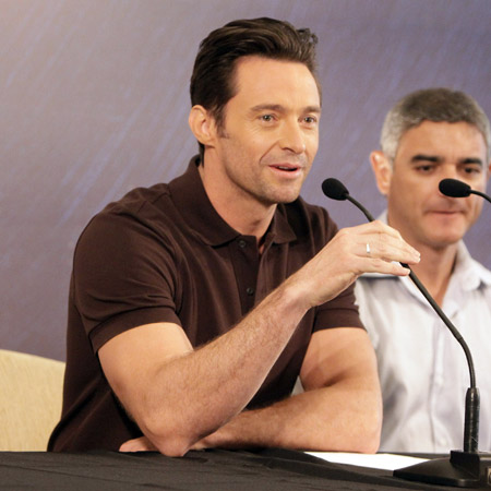 Hugh Jackman auctions off workout