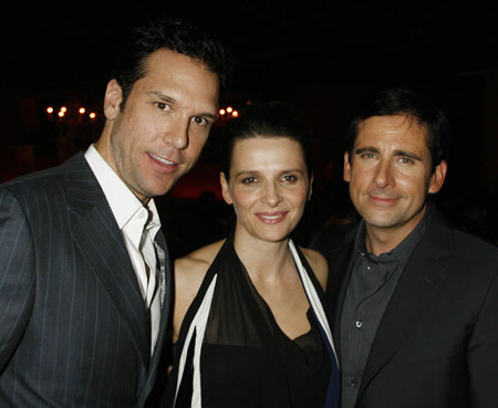 Stars at 'Dan in Real Life' premiere
