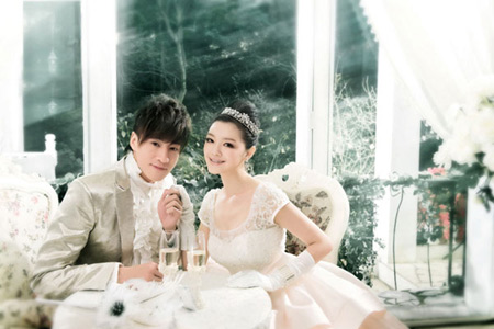 Barbie Hsu & Peter Ho's 'wedding' photo shoot