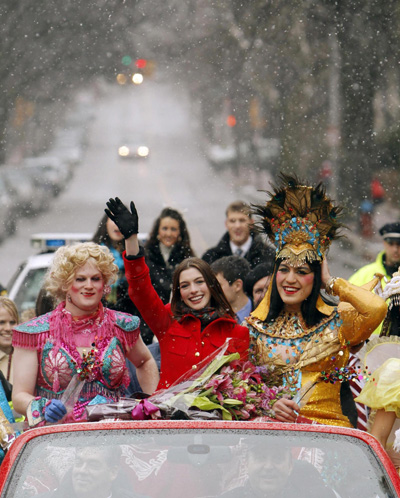 Anne Hathaway is all smiles during the Hasty Pudding Woman of the Year Parade