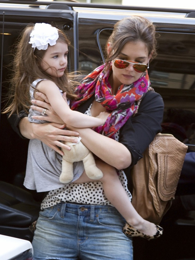 Katie Holmes and Suri Cruise spend Easter Sunday together