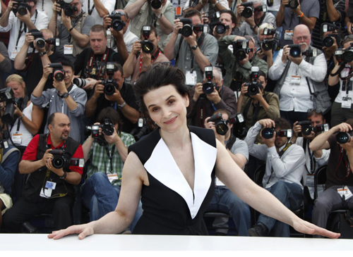 Juliette Binoche at photocall for film Copie Conforme