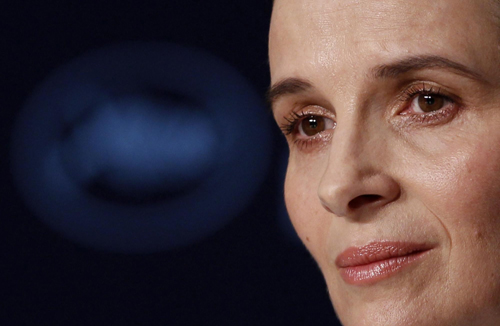 Juliette Binoche at photocall for film Copie Conforme