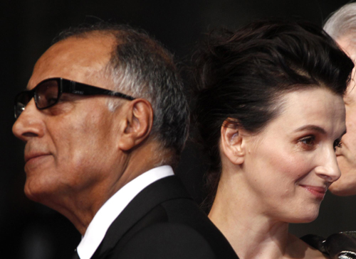 Juliette Binoche at photocall for film Copie Conforme