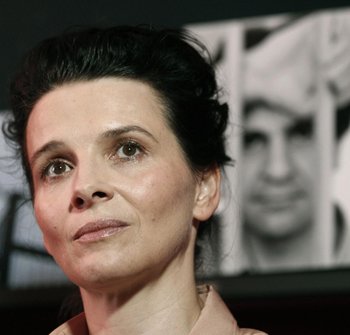 Juliette Binoche at news conference